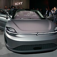 Ein Elektroauto von Sony wird auf der Messe vorgestellt.