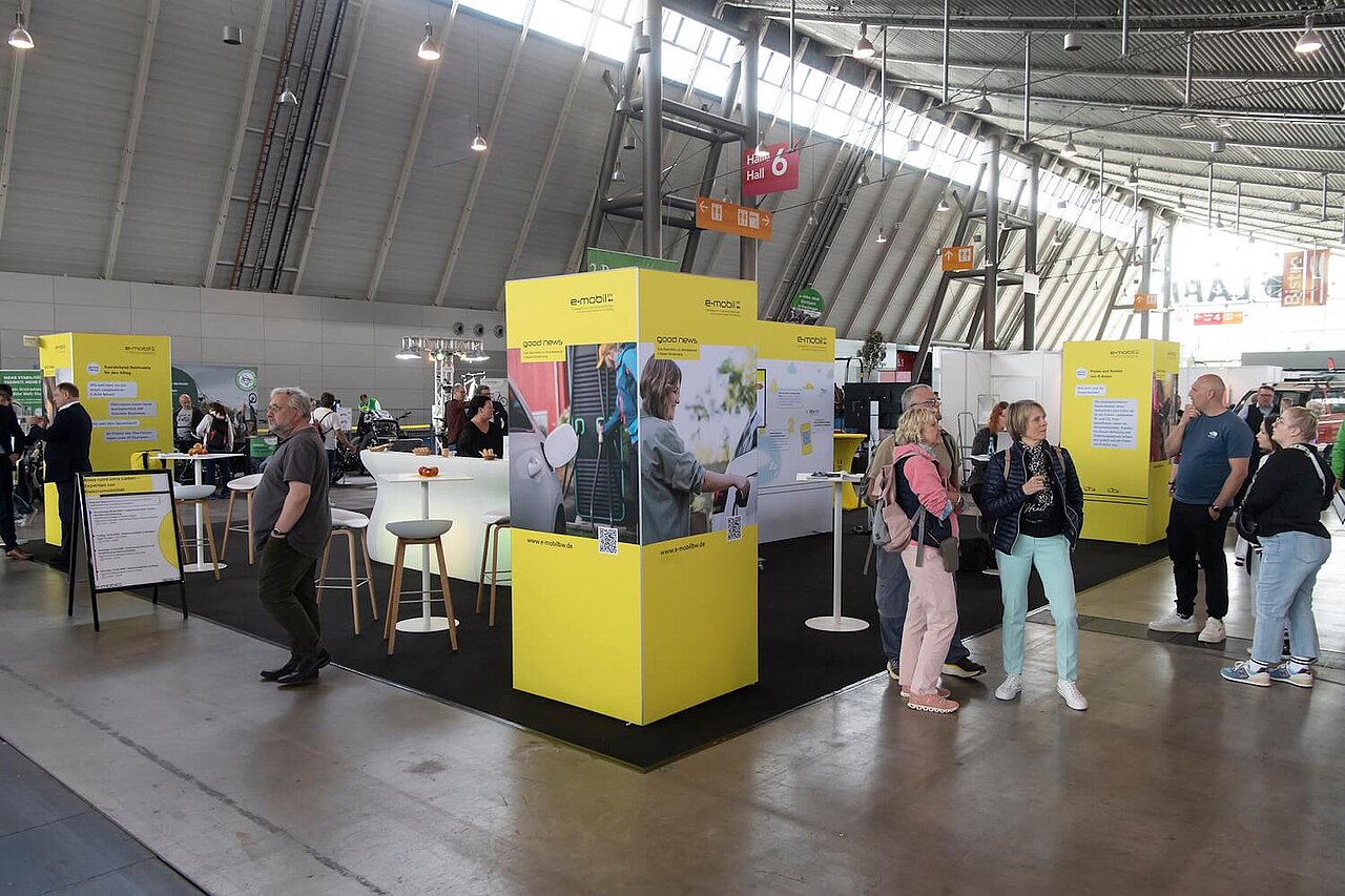 Der Messestand der e-mobil BW auf der i-Mobility 2026.