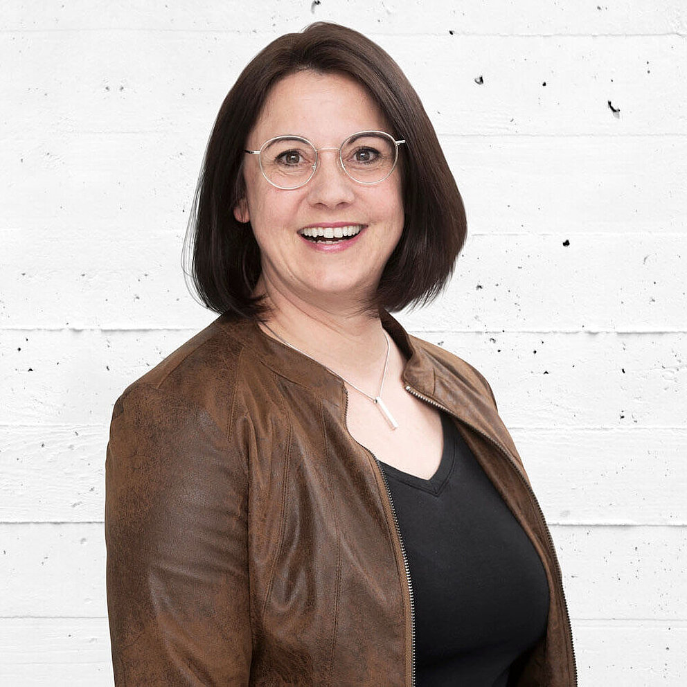 Portrait von Tanja Riehle, Mitarbeiterin bei e-mobil BW