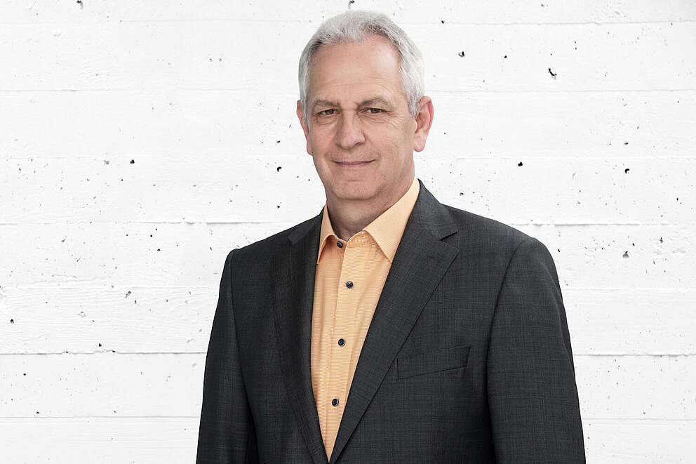 Portrait von Ralf Kaupp, Mitarbeiter von e-mobil BW.